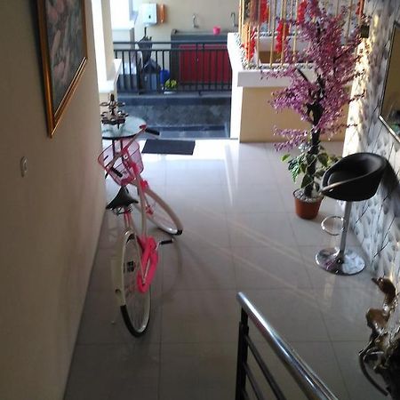 Diponegoro House Hotel Salatiga Kültér fotó