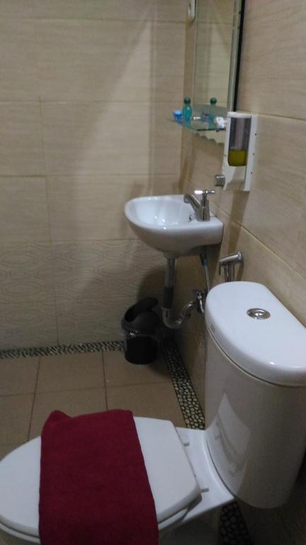 Diponegoro House Hotel Salatiga Kültér fotó